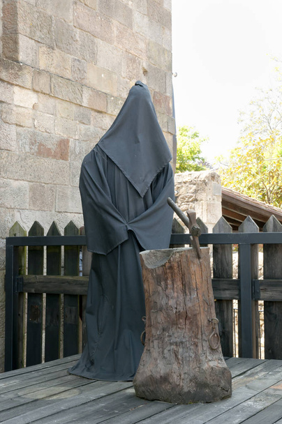 Středověkého popravčího v černém hávu - Fotografie, Obrázek