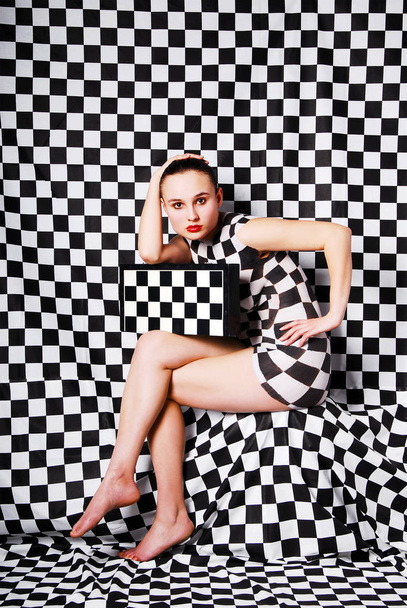 Woman with body art concept, woman painted in chess desk - Fotografie, Obrázek