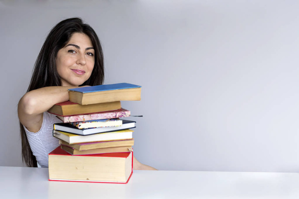 Happy smiling young student woman with books - Foto, Imagen