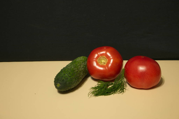 Cucumber tomato fennel - Foto, afbeelding