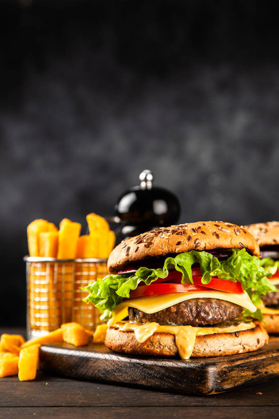 Ízletes sült hamburgerek - Fotó, kép