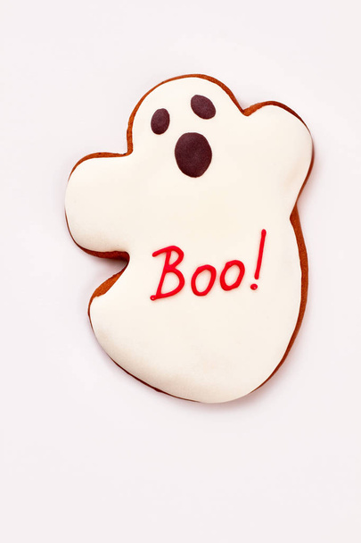 Ghost sugar cookie for Halloween. - Fotografie, Obrázek