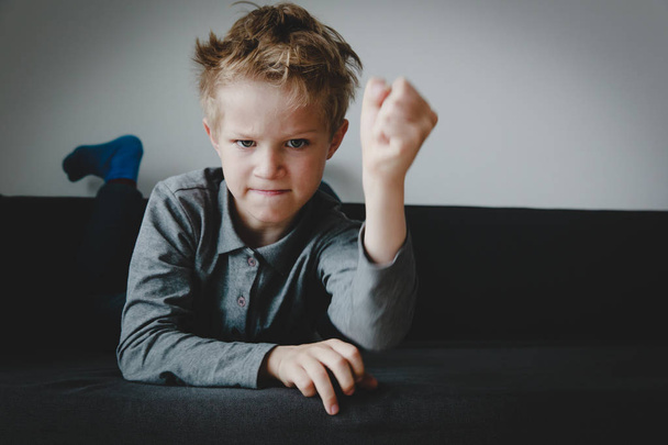agressive angry conflict boy stress bullying, prepare to fight - Φωτογραφία, εικόνα