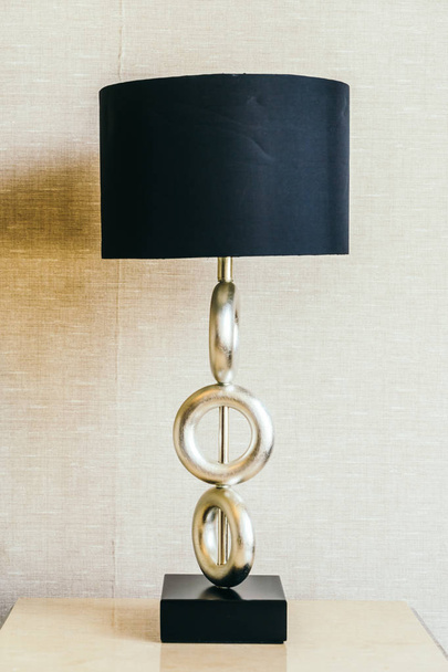 Lampe de table décoration intérieure de la pièce
 - Photo, image