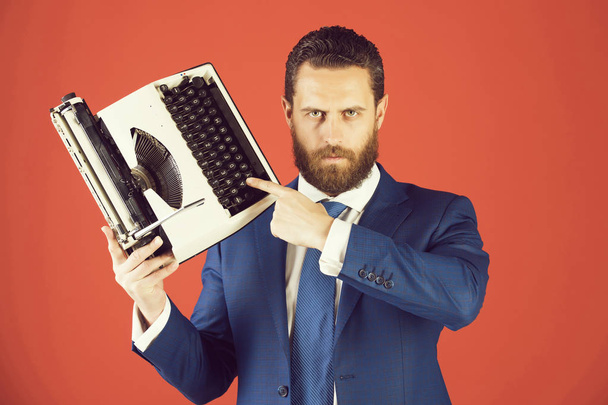 business man in blue suit and tie with typewriter - Foto, immagini