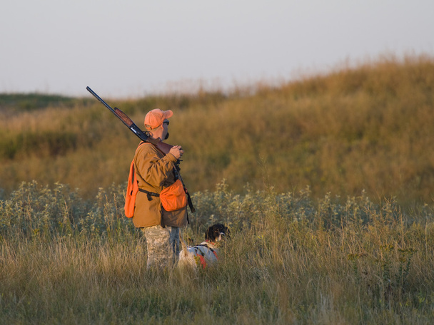 cazador con su perro - Foto, Imagen