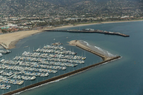 Foto aerea in elicottero di Santa Barbara
 - Foto, immagini