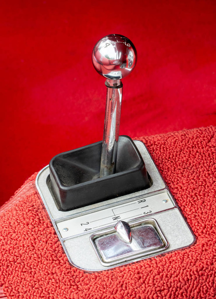 Vintage gear stick of a classic old-timer - Photo, Image