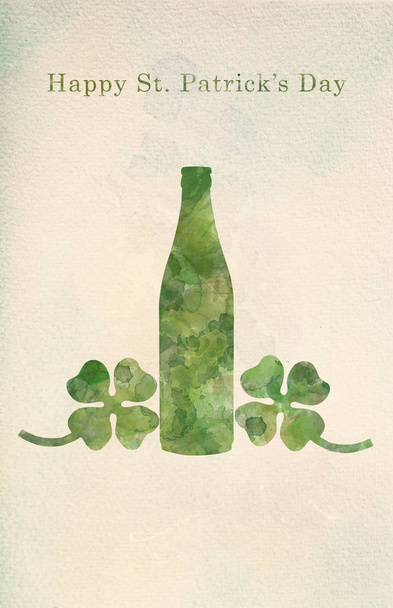 Groene bierfles en vier-blad klaverblaadjes in aquarel. Happy St. Patricks Day. Wenskaartsjabloon. - Foto, afbeelding