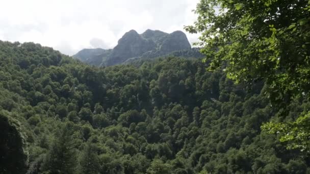 Etang de Bethmale, Pyrénées françaises
 - Séquence, vidéo