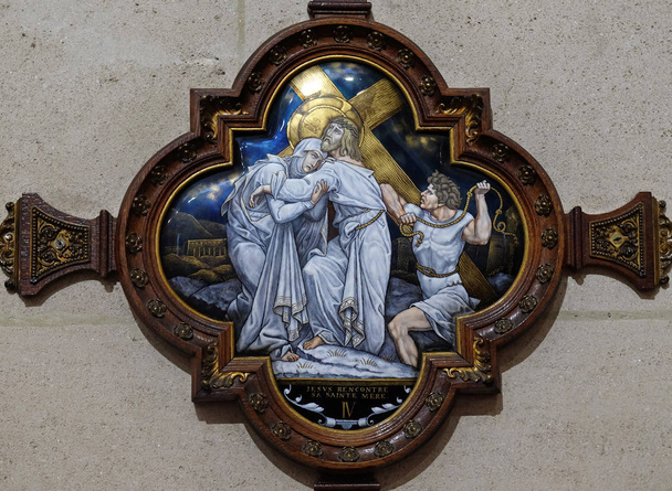 4. křížová, Ježíš potkává jeho matce, St Francis Xavier kostel v Paříži  - Fotografie, Obrázek