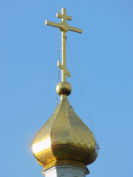 Hres and Golden dome of Orthodox churches - Foto, Bild