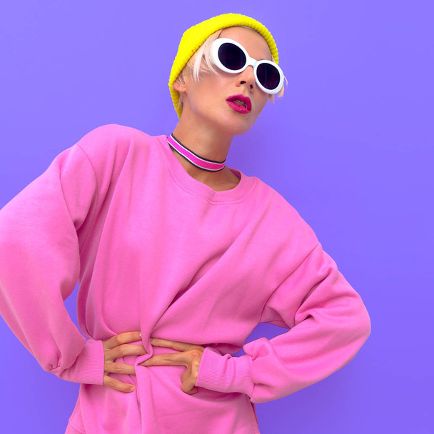 Girl in fashion accessories. Beanie Cap, Sunglasses and choker. Colorful trendy urban street vibes - Φωτογραφία, εικόνα