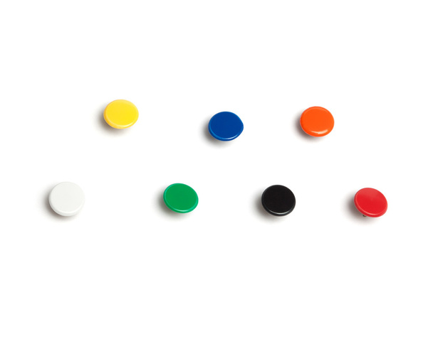 Colorful thumb tacks - 写真・画像