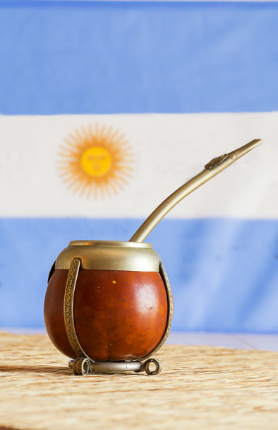 mate con bandera de Argentina en el fondo
 - Foto, imagen