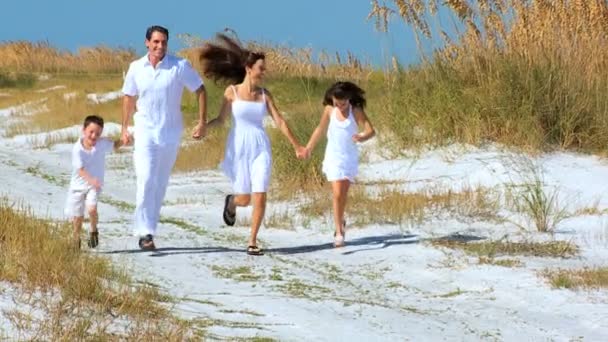 Aile beach eğlence koşusu - Video, Çekim