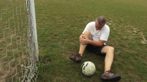 Futbolcu bacak yaralanma ile - Video, Çekim