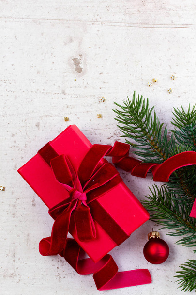 Christmas gift giving - Фото, зображення