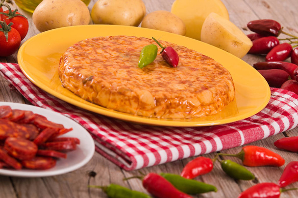 Španělská omeleta s Chorizem. - Fotografie, Obrázek