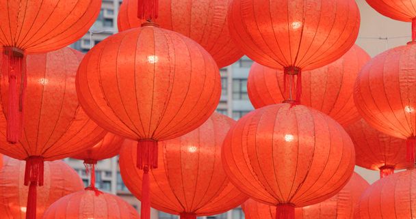 Ozdoba chińskiego czerwona latarnia księżycowy nowy rok w nocy - Zdjęcie, obraz