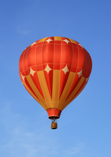 rode en oranje hete luchtballon - Foto, afbeelding