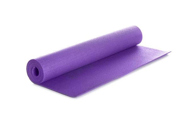 Цветовой коврик для йоги на белом фоне
 - Фото, изображение
