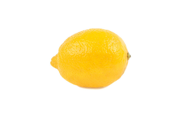 Beyaz arka planda limon meyvesi - Fotoğraf, Görsel