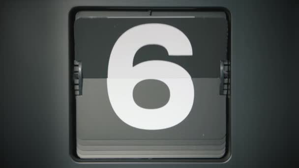 Ρετρό flip ρολόι δείχνει 31 ημέρες του μήνα ή δευτερόλεπτα (διάρκειας ενός δευτερολέπτου ανά αριθμό). - Πλάνα, βίντεο