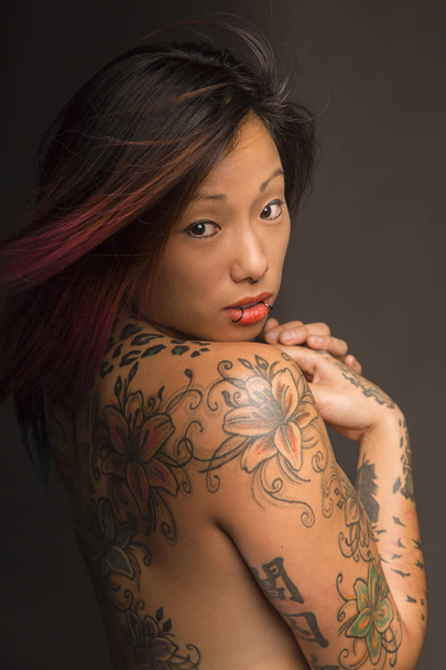 sporty Asian young woman  - Valokuva, kuva