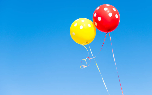 balloons against the blue sky - Foto, Imagem