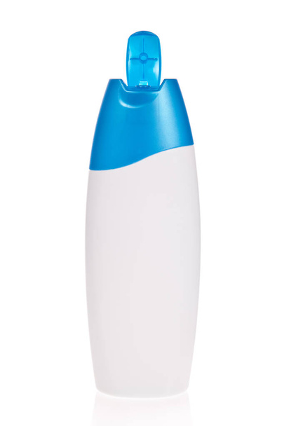 Шампунь бутылка изолированы на белом фоне
 - Фото, изображение