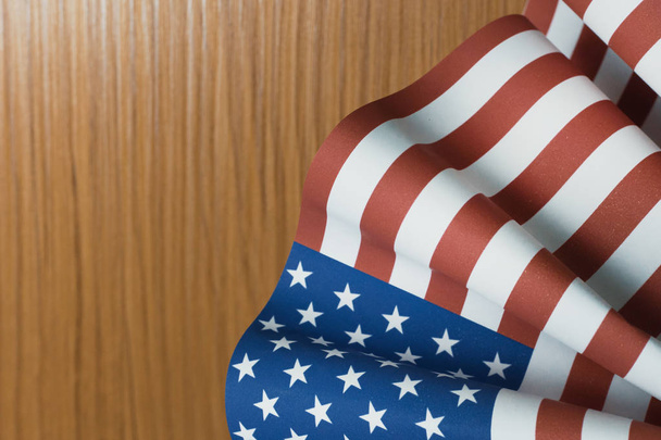 Veterans Day concept Verenigde Staten vlag op houten achtergrond. - Foto, afbeelding
