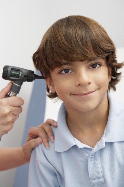 Boy Having His Ear Examined - Foto, Bild