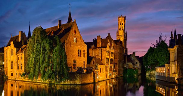 Belçika 'nın ünlü Bruges manzarası - Fotoğraf, Görsel