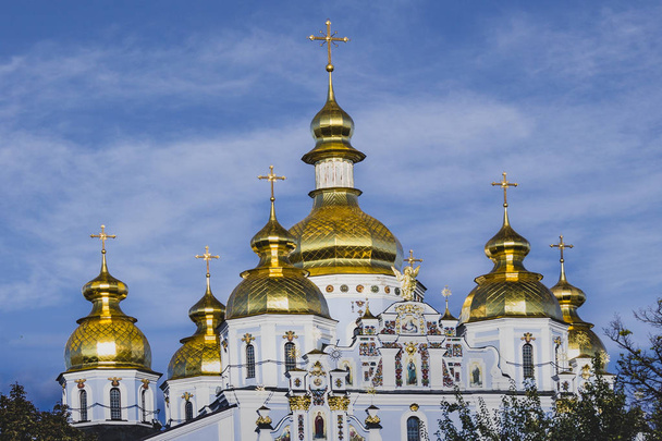Monastero di San Michele con cupola d'oro a Kiev, Ucraina - Foto, immagini