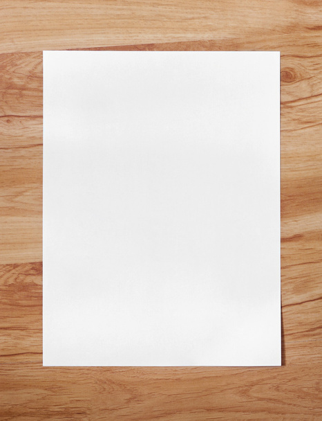 blanco papier blad - Foto, afbeelding