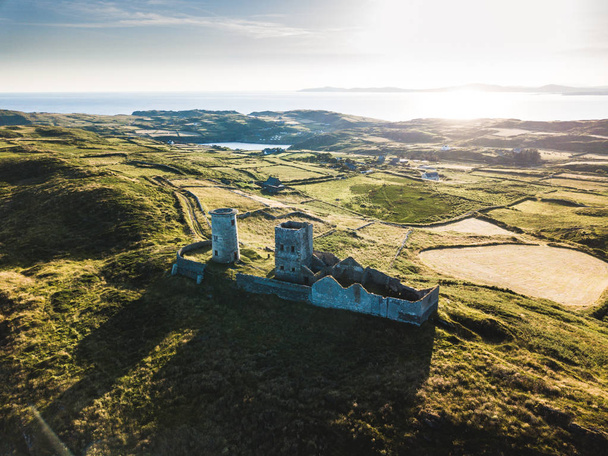 Aerial view of the old lighthouse in Cape Clear Island - Photo, Image