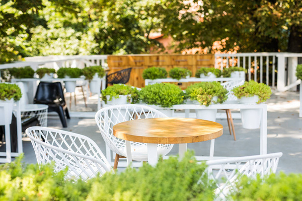 Blur cafe restaurant on outdoor, use for background. - Fotoğraf, Görsel