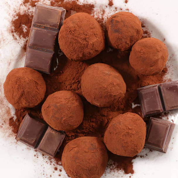 homemade chocolate truffle candies - 写真・画像