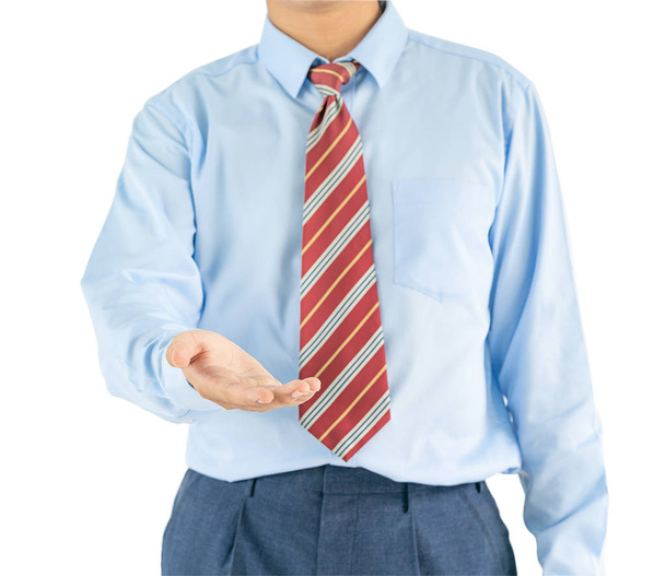 Крупним планом, Чоловік в синій сорочці і червона краватка досягає руки з відсічним контуром
 - Фото, зображення