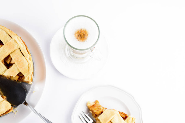 American apple pie with coffee Latte in glass Irish mug isolated on white background - Zdjęcie, obraz