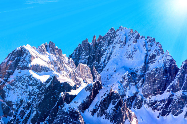 Paysage hivernal à Dolomites, Italie
 - Photo, image