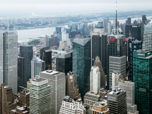 Aerial view of Manhattan skyscraper from Empire state building - 写真・画像
