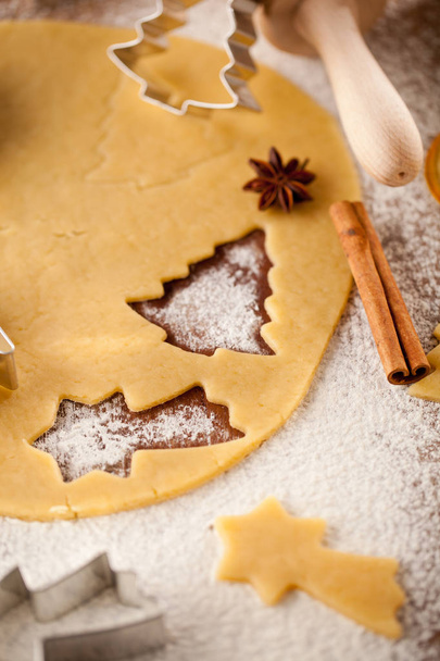 Christmas baking gingerbread cookies food background - Zdjęcie, obraz