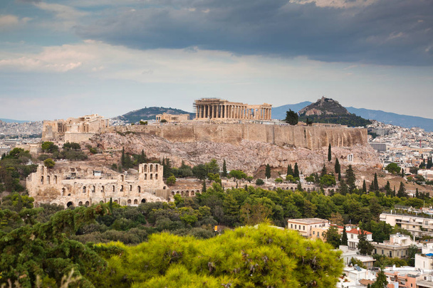 Athény, vidět z Philopapou kopce s výhledem na Herodium, Akropole a Parthenon, Attica, Řecko - Fotografie, Obrázek
