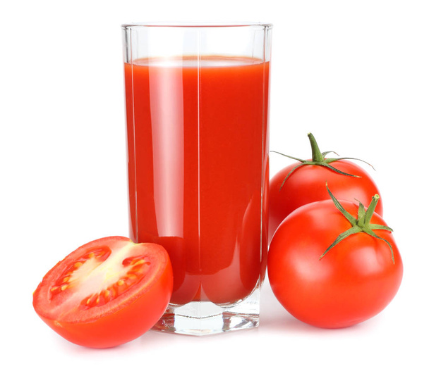 tomato juice isolated on white background. juice in glass - Foto, afbeelding