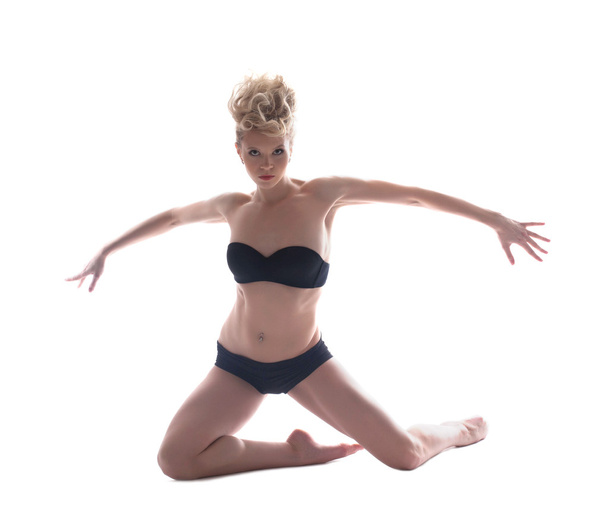 Attractive blonde posing in black underwear - Foto, Bild