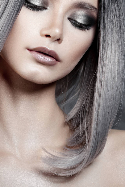 Young beautiful girl with silver make-up and ash hair. Beauty close-up portrait - Φωτογραφία, εικόνα