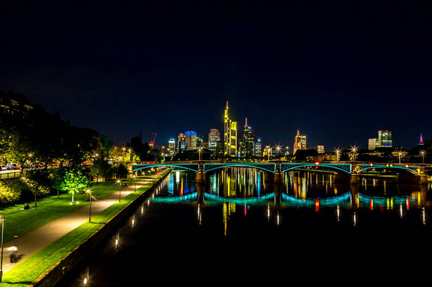 FRANKFURT, GERMANY - JULY 9, 2014: View of Frankfurt am Main skyline at sunset in Germany - Fotoğraf, Görsel