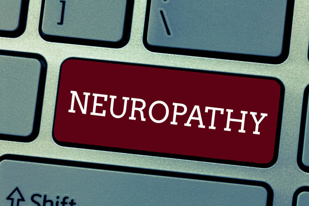 Käsikirjoitus neuropatiasta. Business valokuva esittelee toimintahäiriöt hermoja Menetys tunnon käsissä ja jaloissa
 - Valokuva, kuva